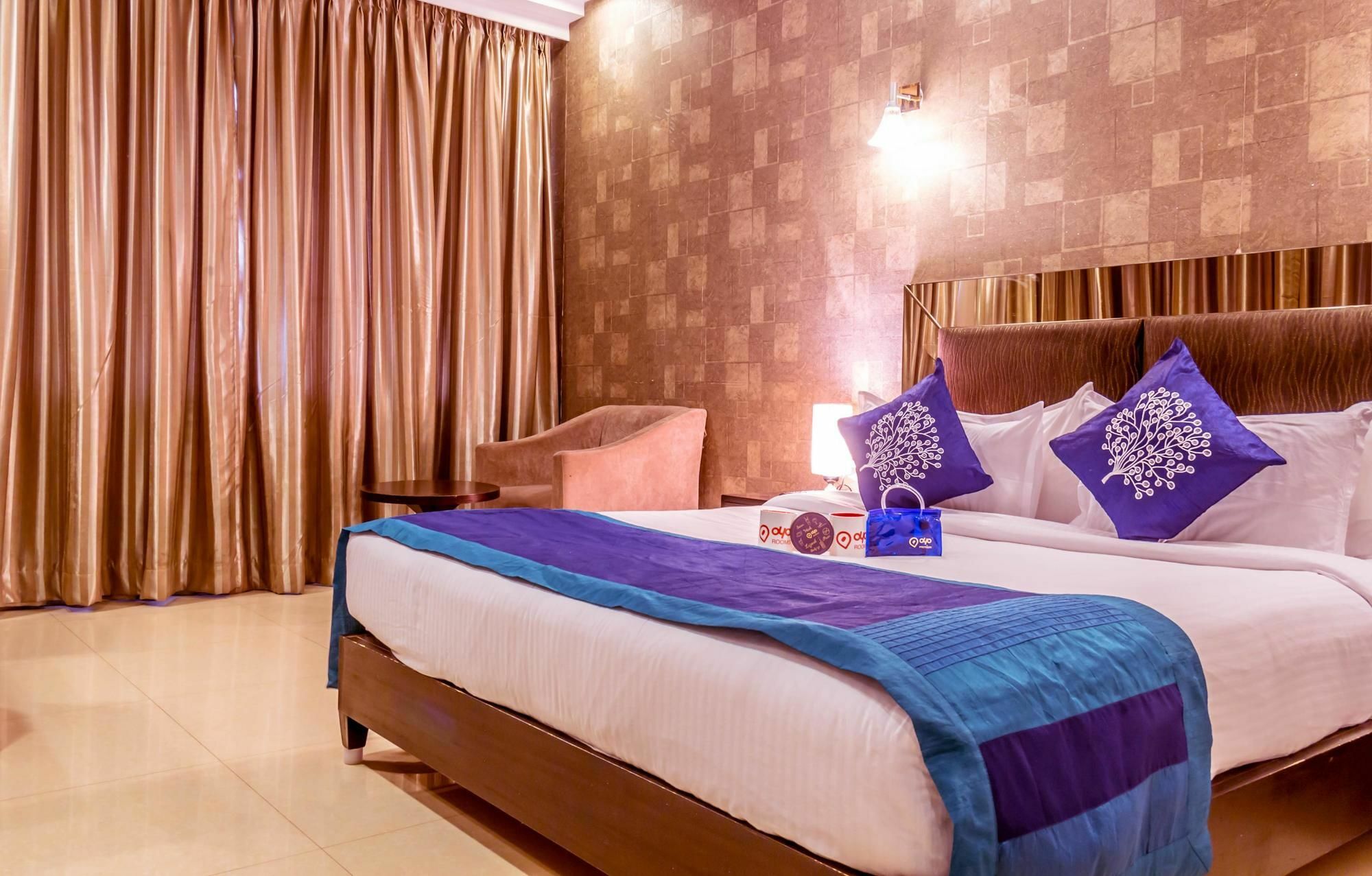 Oyo Premium Coastal Battery Hotel วิสาขปัตนัม ภายนอก รูปภาพ